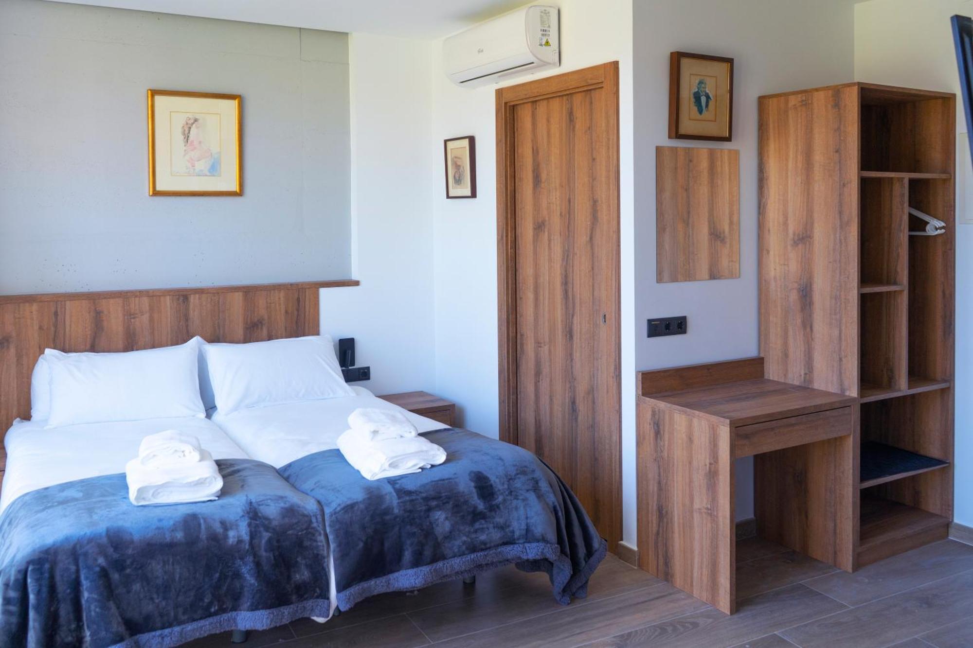 Monturiol Apartaments บาร์เซโลนา ภายนอก รูปภาพ
